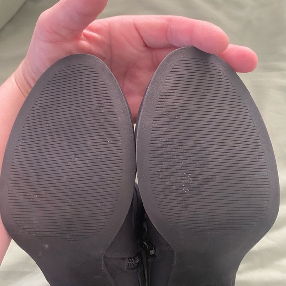 Charlotte Russe Size 8 Black Ankle Boots - Picture 3 of 8